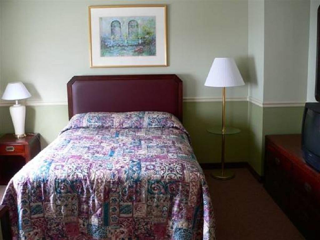 Brookside House Lodging Quincy Exterior foto